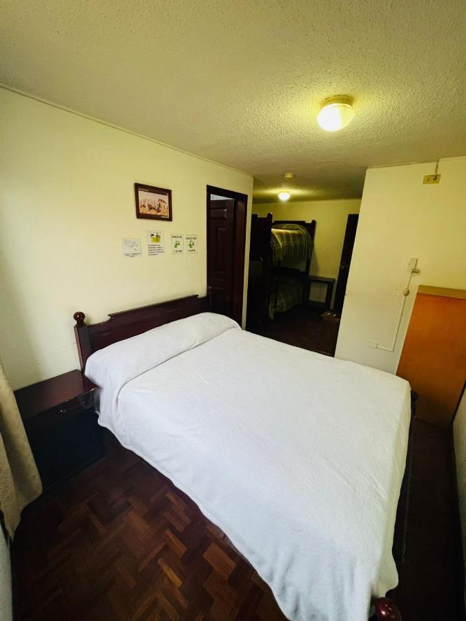 Hotel Bernys Quito Exterior foto