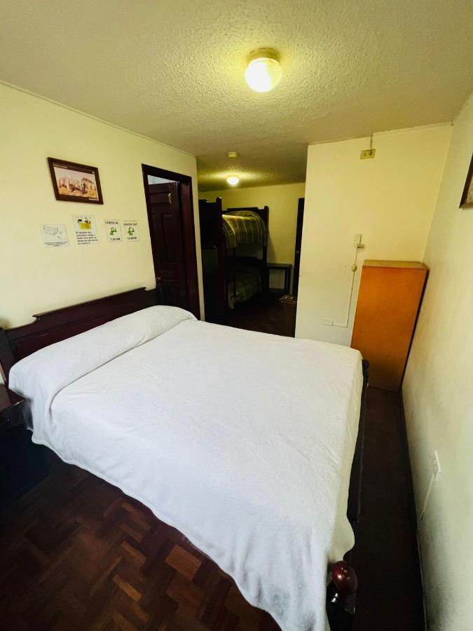 Hotel Bernys Quito Exterior foto